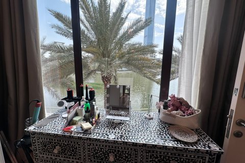 Townhouse de 4 dormitorios en Jumeirah Islands, UAE No. 156459 20