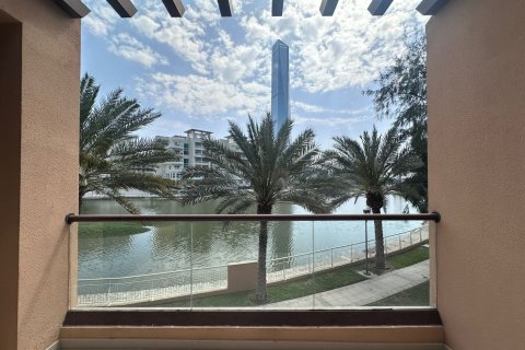 Townhouse de 4 dormitorios en Jumeirah Islands, UAE No. 156459 4