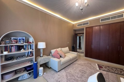 Townhouse de 4 dormitorios en Jumeirah Islands, UAE No. 156459 13