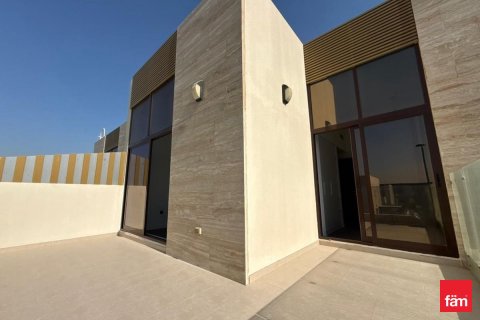 Villa de 4 dormitorios No. 134924 5