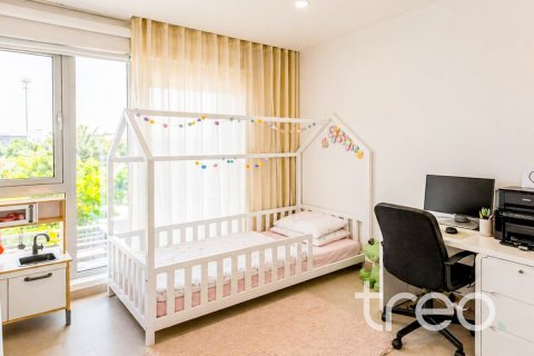 3 bedrooms Townhouse in Arabian Ranches 2, UAE No. 203876 9