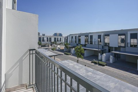 Villa de 4 chambres à Al Furjan, UAE No. 91681 17