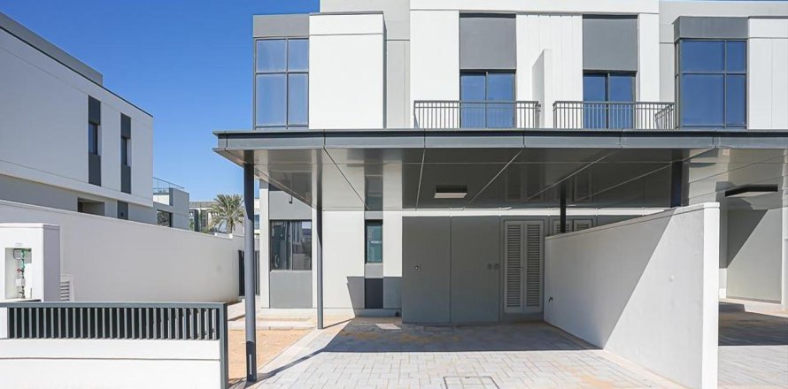 Villa de 4 chambres à Al Furjan, UAE No. 91681