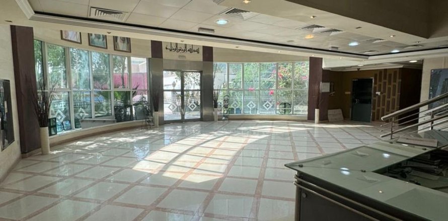 Склад 882.6м² в Джабаль-Али, ОАЭ №165266