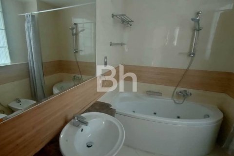 Квартира с 2 спальнями в Дубай Марина, ОАЭ №91615 3