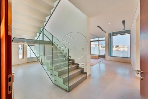 Villa de 4 chambres à Abu Dhabi, UAE No. 91596 23