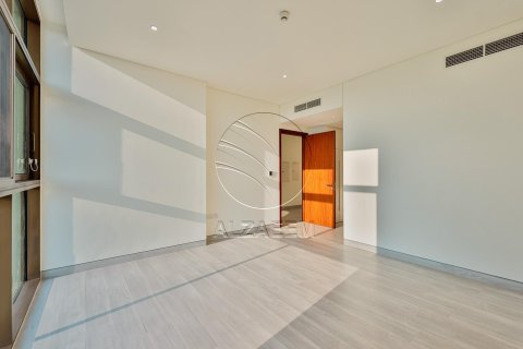 Villa de 4 chambres à Abu Dhabi, UAE No. 91596 12