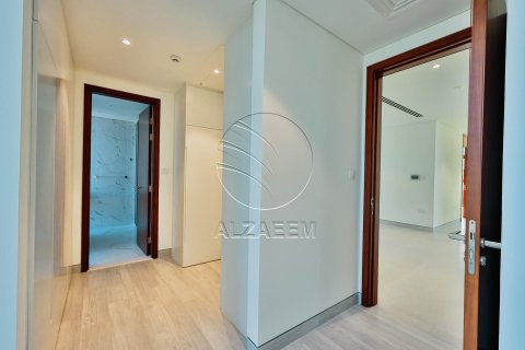 Villa de 4 chambres à Abu Dhabi, UAE No. 91596 7
