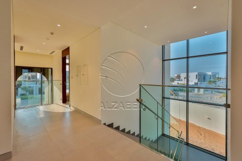 Villa de 4 chambres à Abu Dhabi, UAE No. 91596 15