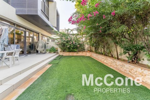Villa de 3 dormitorios en DAMAC Hills (Akoya by DAMAC), UAE No. 74954 4