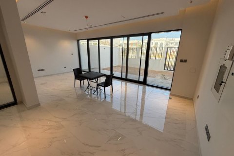 Вилла с 5 спальнями в Al Furjan, ОАЭ №160140 18