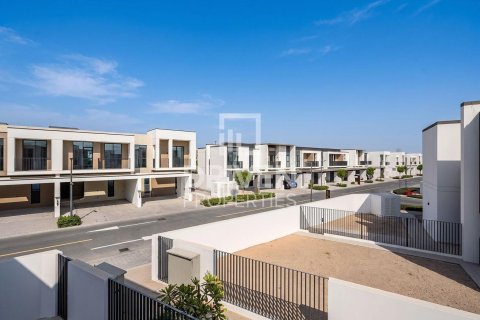 4 bedrooms Townhouse in Arabian Ranches 3, UAE No. 193457 6
