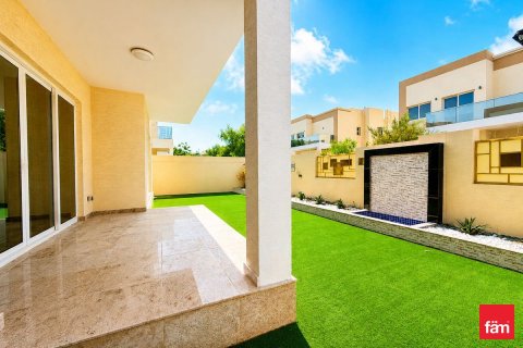5 bedrooms Villa in Al Furjan, UAE No. 166668 16