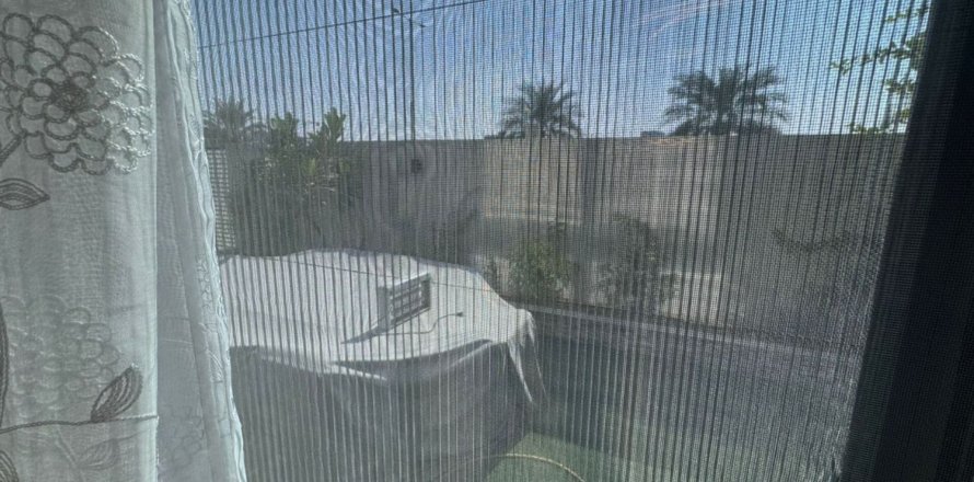 Townhouse de 2 dormitorios en The Pulse, UAE No. 140065