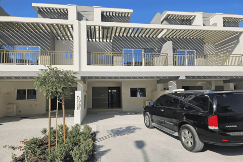 3 bedrooms Townhouse in DAMAC Hills (Akoya by DAMAC), UAE No. 140064 4