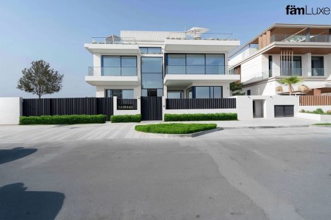 Villa de 5 dormitorios en Dubai, UAE No. 102612 4