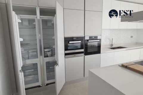 3 غرف نوم شقة في SEVENTH HEAVEN Seventh Heaven, الإمارات العربية المتحدة رقم 97370 9
