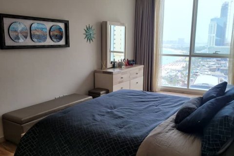 Apartment de 2 dormitorios en Jumeirah Beach Residence, UAE No. 97372 1