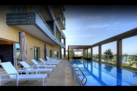 Apartment de 3 dormitorios en Dream Towers, UAE No. 97367 9