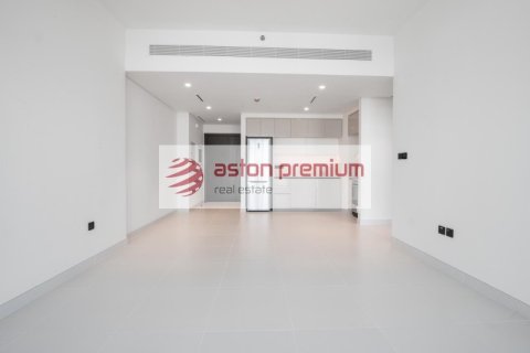 1 bedroom Apartment in EMAAR Beachfront, UAE No. 142850 3