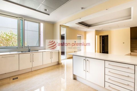 4 bedrooms Villa in The Sustainable City, UAE No. 142848 9