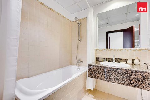 2 bedrooms Apartment in Dubai, UAE No. 142304 11