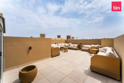 Penthouse de 4 dormitorios en Umm Suqeim, UAE No. 149595 5