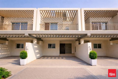 3 bedrooms Townhouse in Dubai, UAE No. 149590