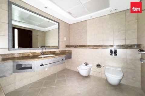 Appartement de 2 chambres à Dubai, UAE No. 208300 4