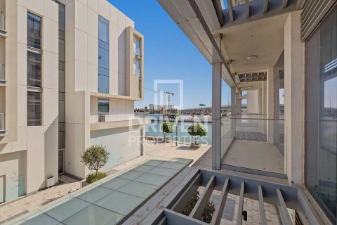 2 bedrooms Apartment in Al Wasl, UAE No. 193419 16