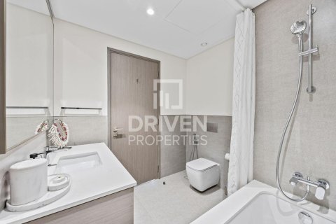 2 bedrooms Apartment in Opera District, UAE No. 193423 5