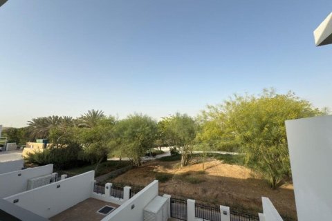 Townhouse de 3 dormitorios en DAMAC Hills (Akoya by DAMAC), UAE No. 161235 5
