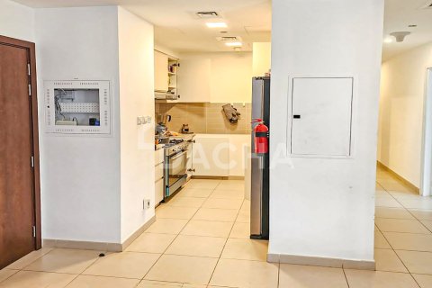 Apartment de 3 dormitorios en Hayat Boulevard, UAE No. 161240 13