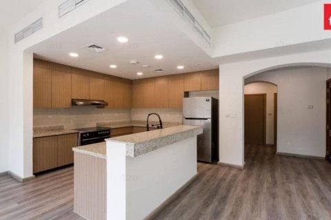 Таунхаус с 3 спальнями в Дубай, ОАЭ №145567 8