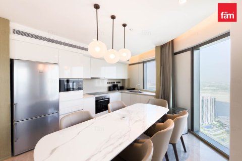 Apartment de 3 dormitorios en Dubai, UAE No. 145571 8