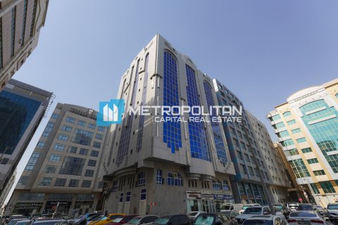 325.2مربع، عقار تجاري في Mohamed Bin Zayed City, الإمارات العربية المتحدة رقم 88192 9