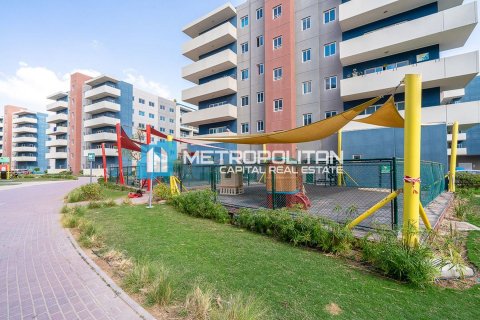 Apartment de 3 dormitorios en Al Reef, UAE No. 88193 17