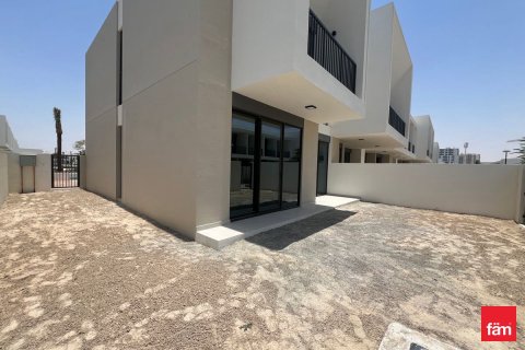 Townhouse de 4 chambres à Town Square, UAE No. 100010 2