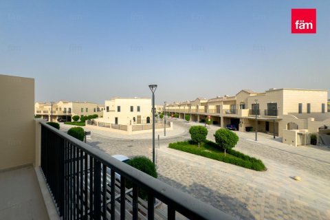 Villa de 3 chambres à Dubai, UAE No. 99991 23