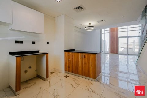 2 bedrooms Townhouse in Dubai, UAE No. 166882 9