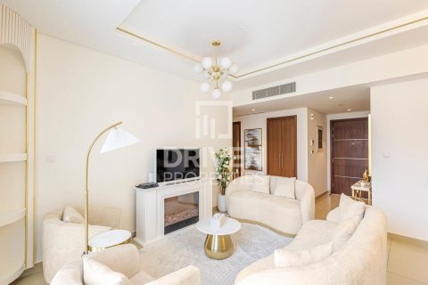 Apartment de 2 dormitorios en Boulevard Point, UAE No. 202779 3