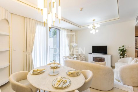 Apartment de 2 dormitorios en Boulevard Point, UAE No. 202779 4