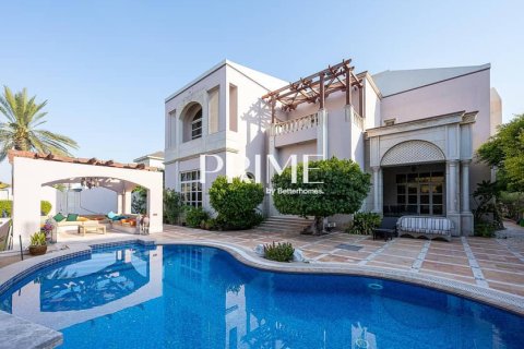 7 bedrooms Villa in Dubai, UAE No. 63618 29
