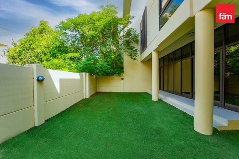 3 غرف نوم فيلا رقم 123384 2