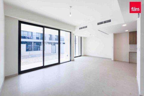 Villa de 3 dormitorios en Town Square, UAE No. 135829 2