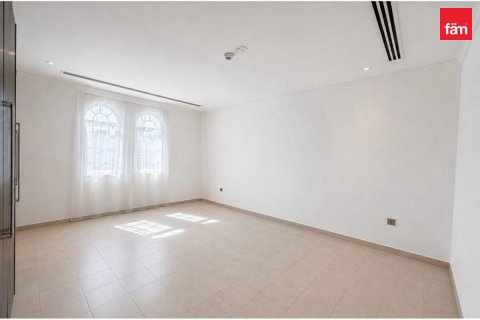 4 bedrooms Villa in Jumeirah Park, UAE No. 188272 7