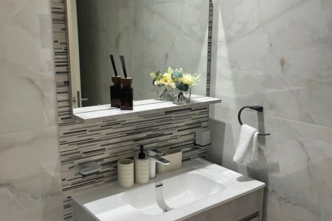 Appartement de 2 chambres à Al Furjan, UAE No. 205761 11