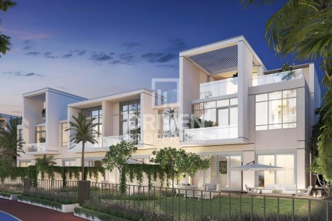 Villa de 4 dormitorios en District 11, UAE No. 190306 9