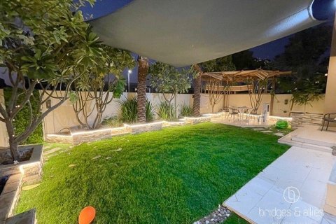 4 bedrooms Villa  No. 131596 13