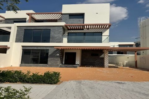 6 bedrooms Townhouse in DAMAC Hills (Akoya by DAMAC), UAE No. 163062 10